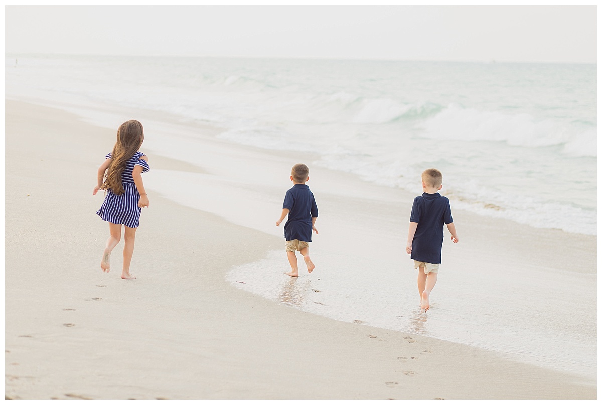 lifestyle family photographer vero beach